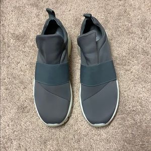 J/Slides manic sneaker grey